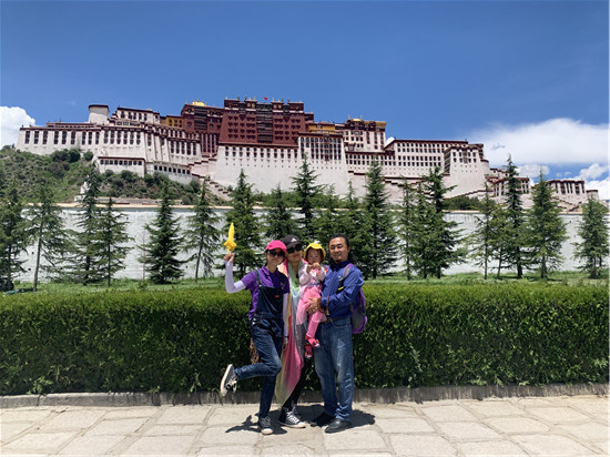 艺美视界展览推荐：一家人的西藏2020张建举作品展
