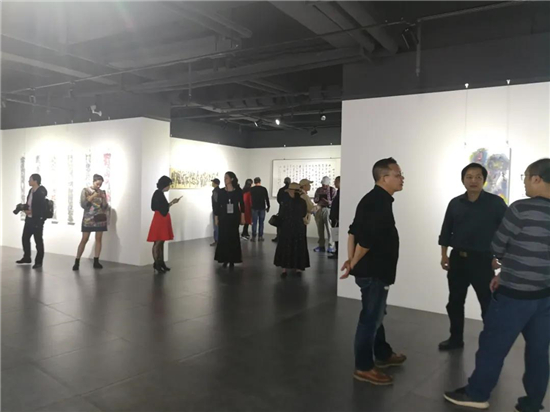 刘德瑞艺术作品展在城市艺术客厅开幕